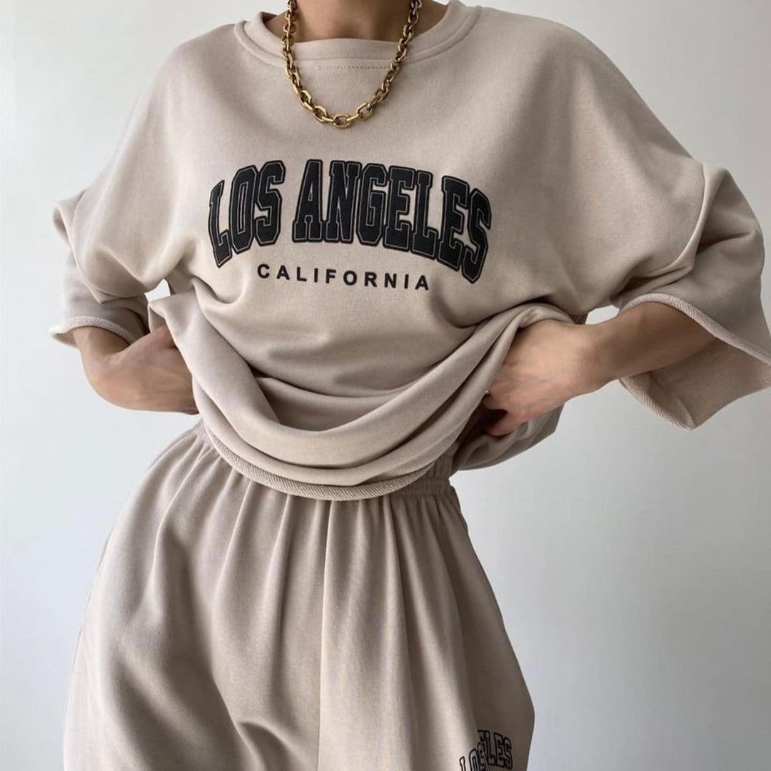 New Women's Casual Commuter Print Short-Sleeved Sweatshirt and Trousers Two-Piece Set